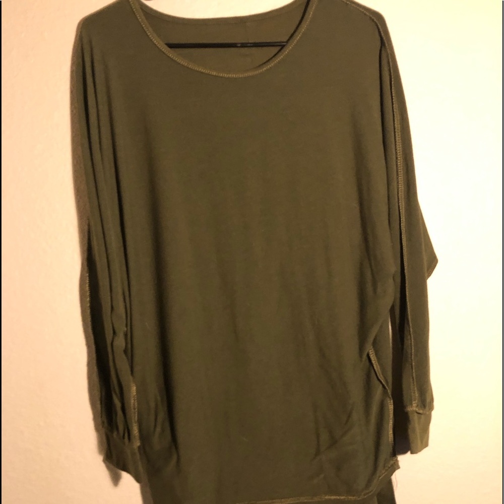 Long sleeve shirt
